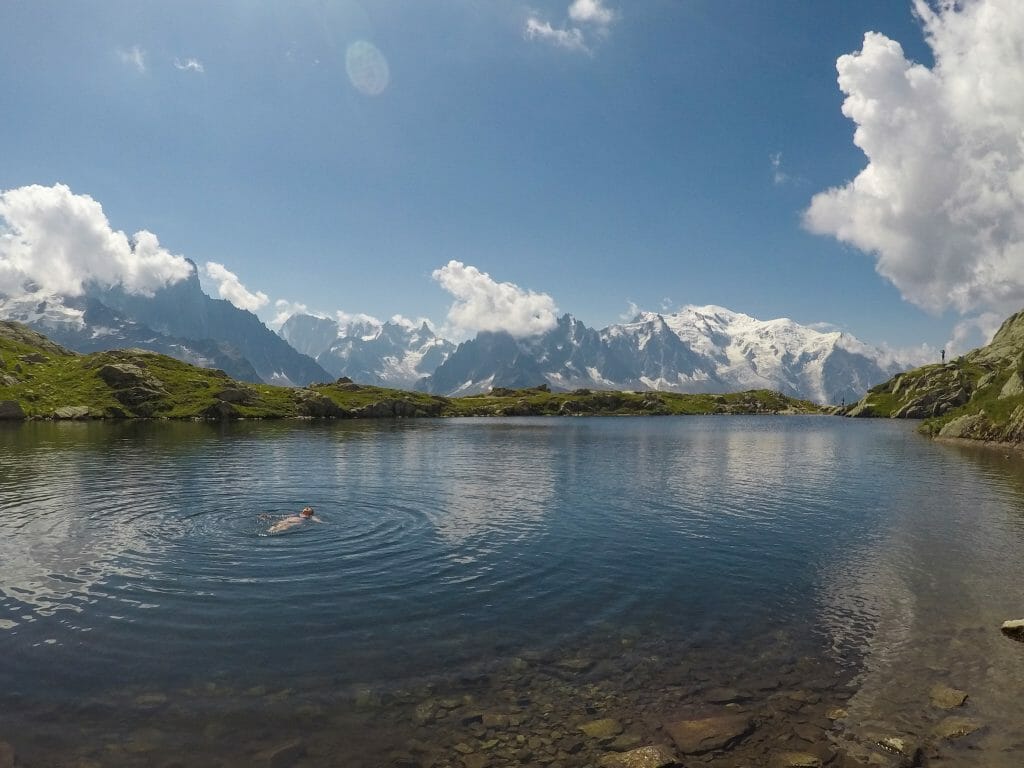 Swimming in the Lacs des Chéserys