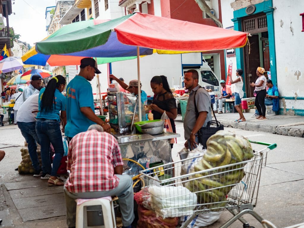 Jugo fruit juice Cartagena Colombia DIY street food tour