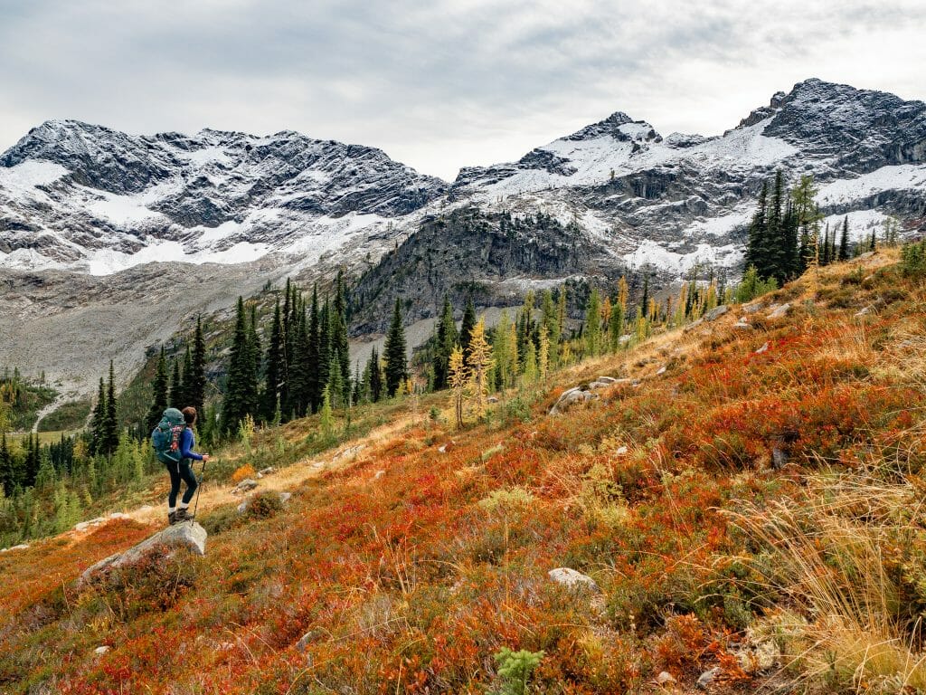 Maple Pass Loop hike washington autumn
