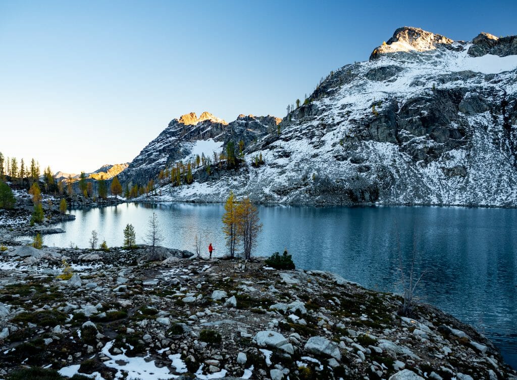Maple Pass Loop Wing Lake Black Peak hiking