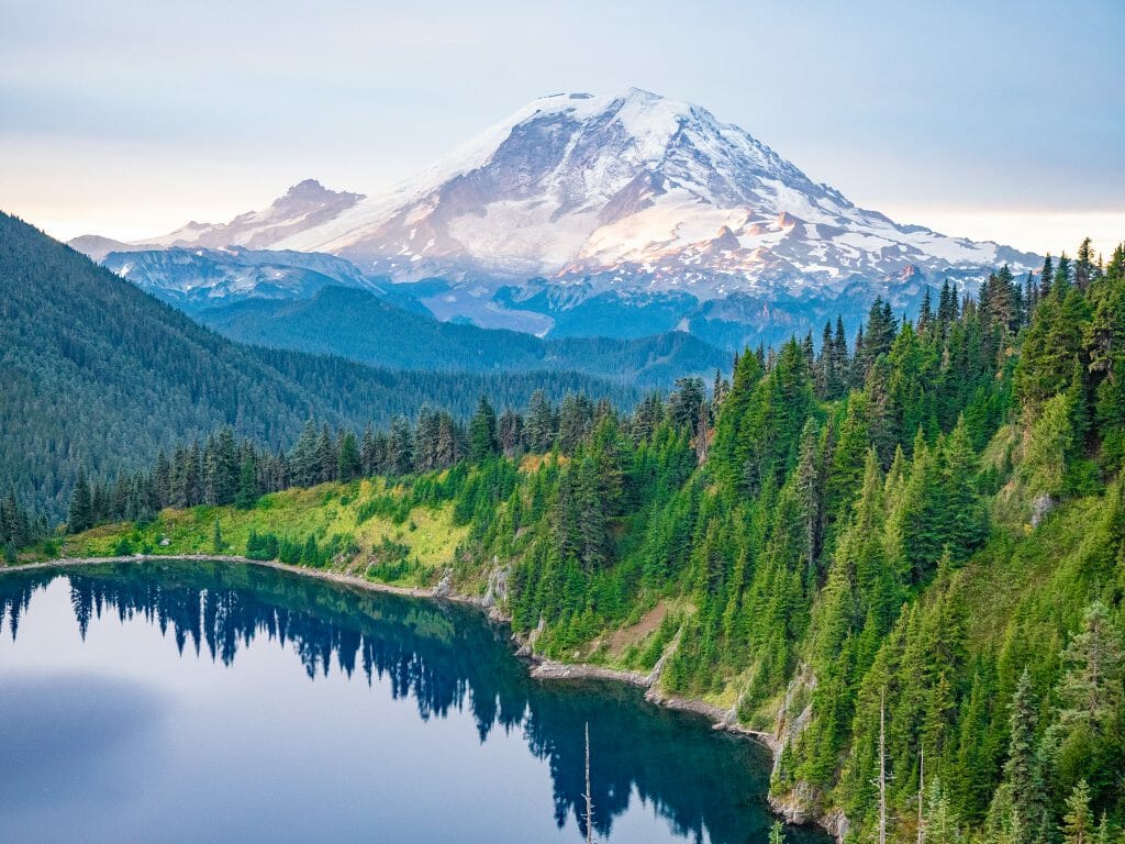 Mt Rainier Summit Lake sunrise hike