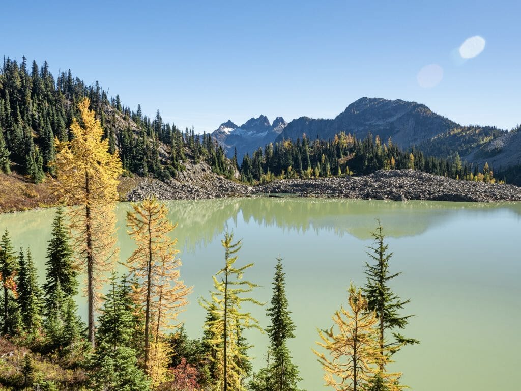 Maple Pass Loop Wing Lake Black Peak hiking