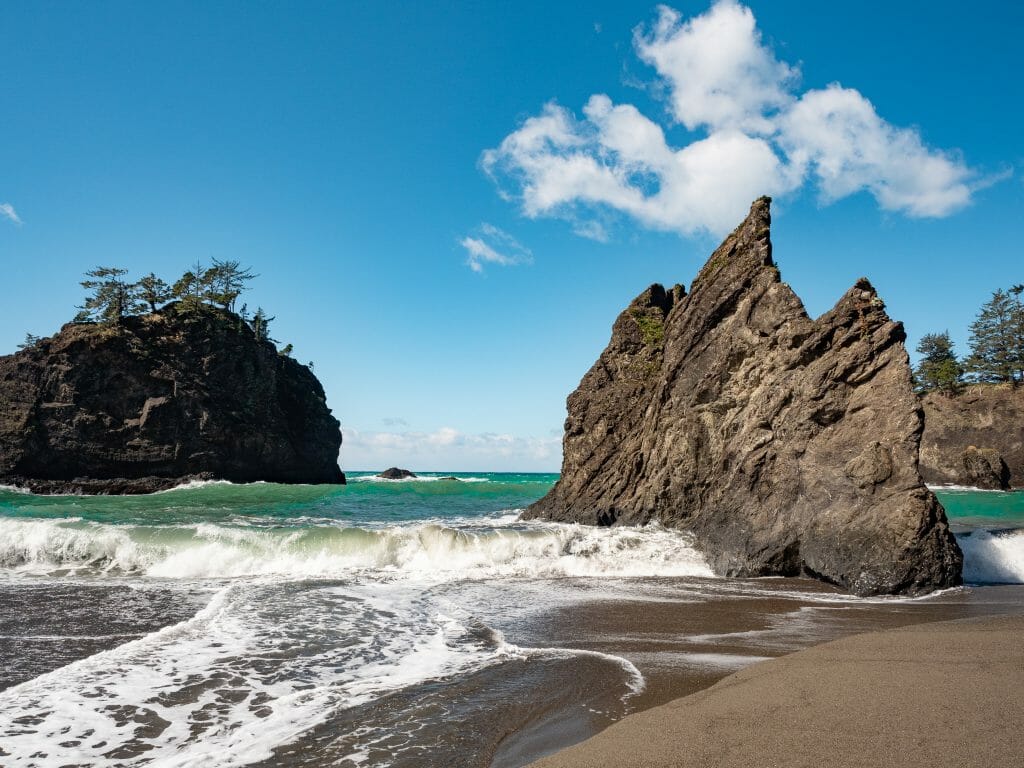 Oregon Coast secret beach vanlife diaries Brooke Around Town