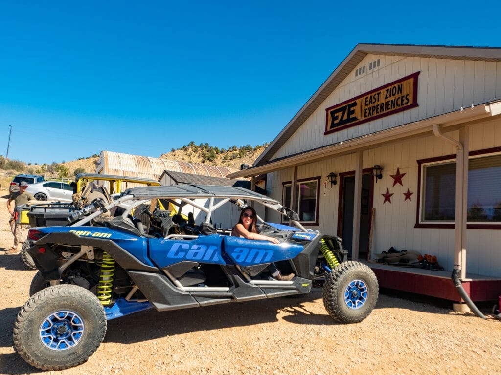 Canyoneering tour East Zion Experiences Utah Ladder Canyon