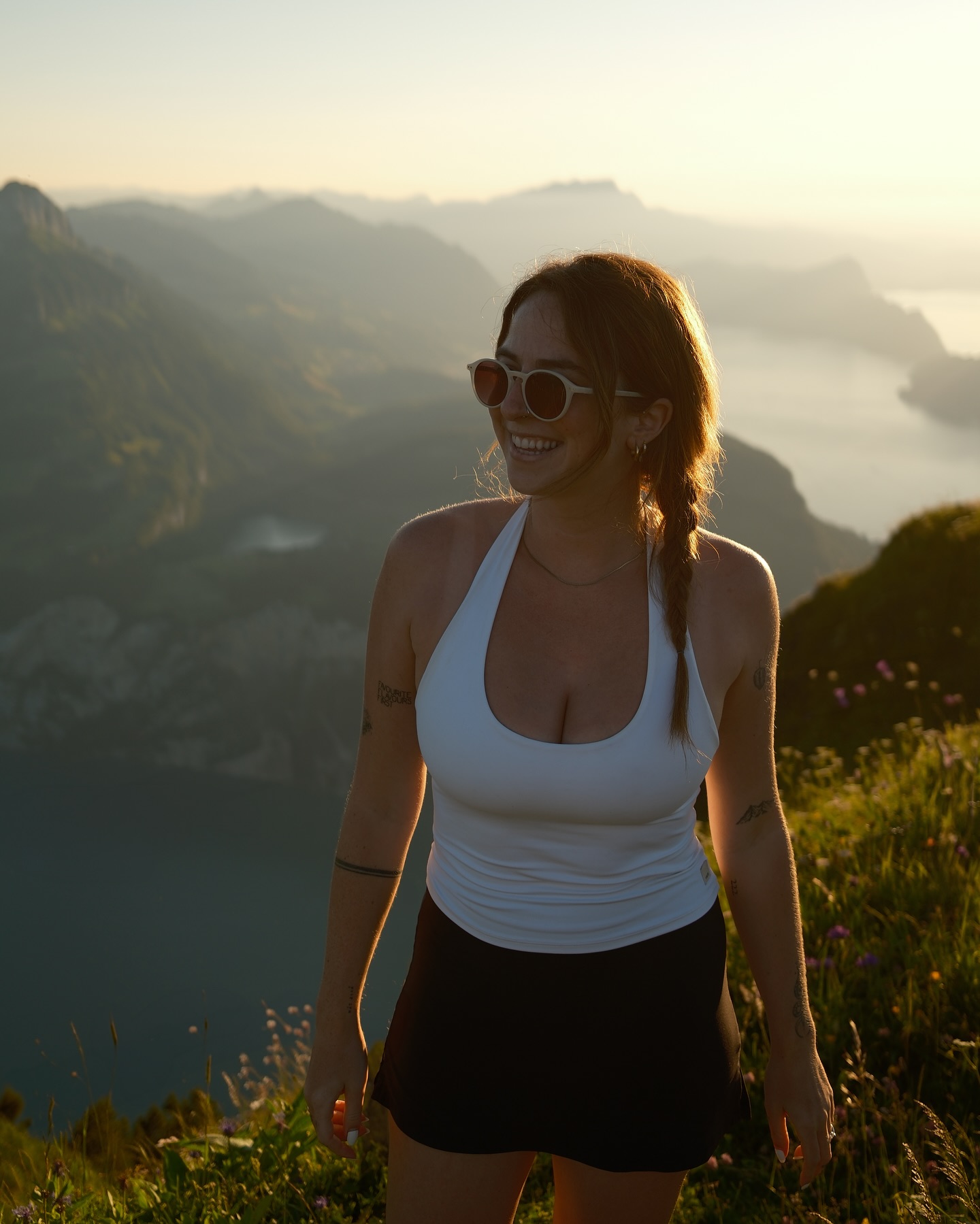 magical summer sunsets in Switzerland ✨
.
.
.
.
#swissalps #stoosridge #swisssummer #sunset