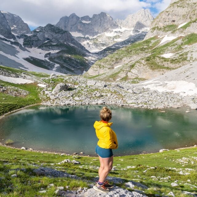 One of the best-kept secrets in the Albanian Alps is Buni Jezercës, the Great Valley of Lakes ✨

With Peaks of the Balkans and countless day hikes passing through the neighbouring Ropojana Valley, Buni Jezercës feels totally untouched— yet it’s home to the tallest & most spectacular peaks in the range, ripe for the scrambling. 

Of all the incredible places we experienced hiking through these mountains for 12 days, this was truly the highlight! I’m already planning a return trip with a tent so we can post up for a bit and climb everything in sight…

>>> On a related note, my Peaks of the Balkans planning guide is finally done!! It is LONG but totally worth the read for anyone looking to tackle the most epic version of POB!

🔗  brookebeyond.com/peaks-of-the-balkans

—
#peaksofthebalkans #bunijezerces #majajezerce #albania #albanianalps