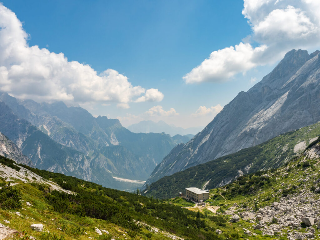 Approaching Rifugio Galassi