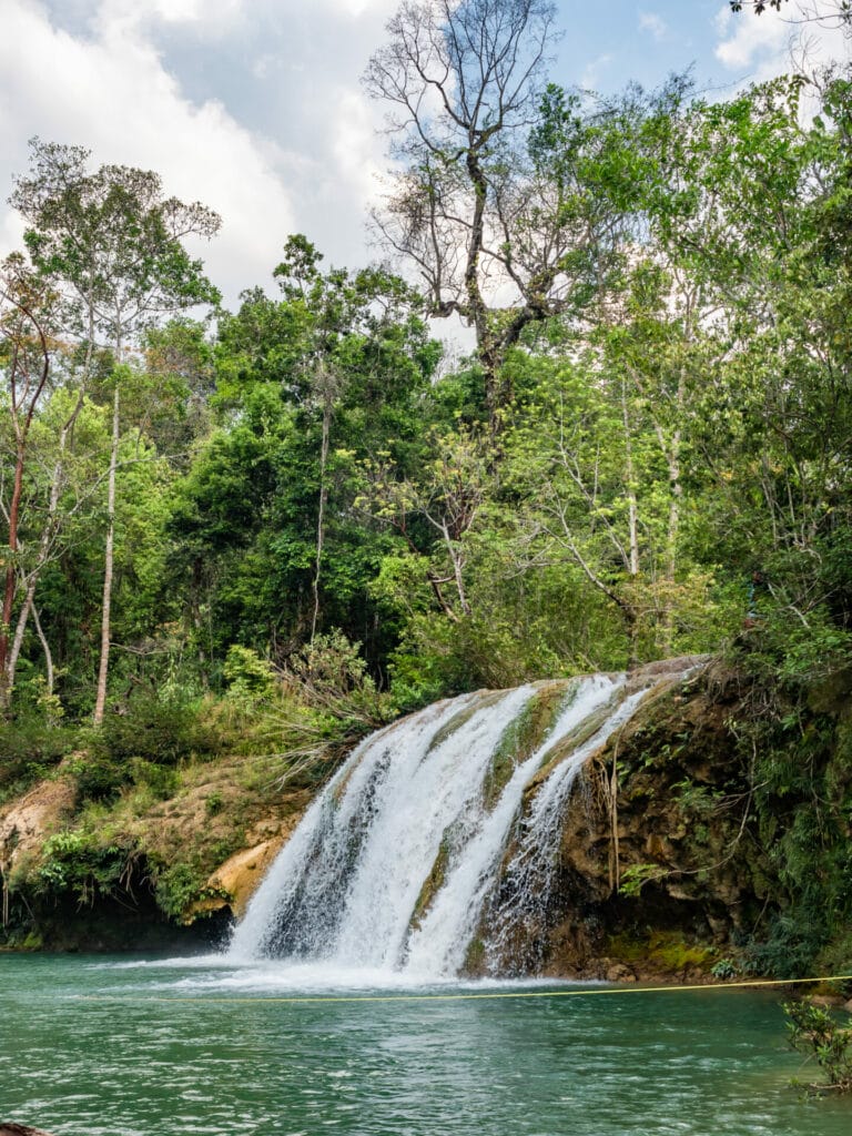 Best waterfalls in Chiapas, Mexico: Cascadas Roberto Barrios