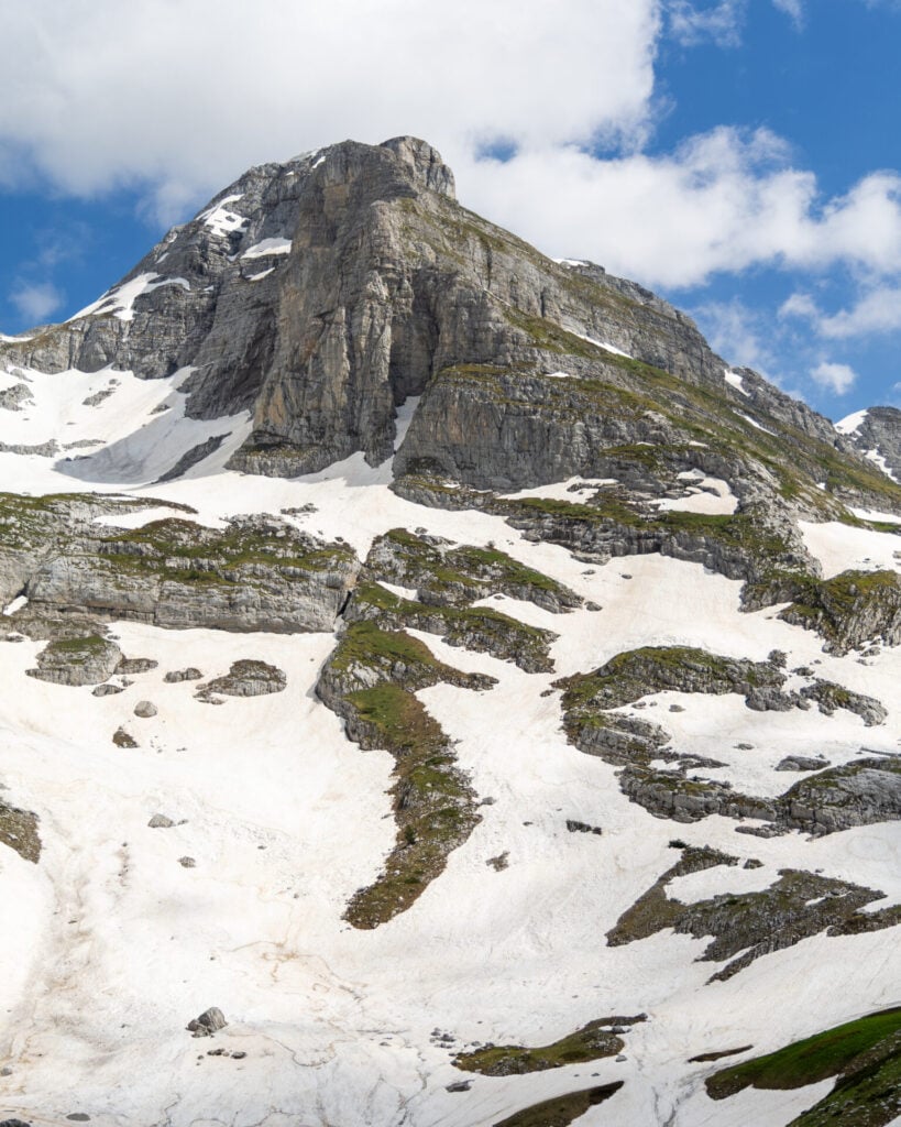 Prosllopit Pass