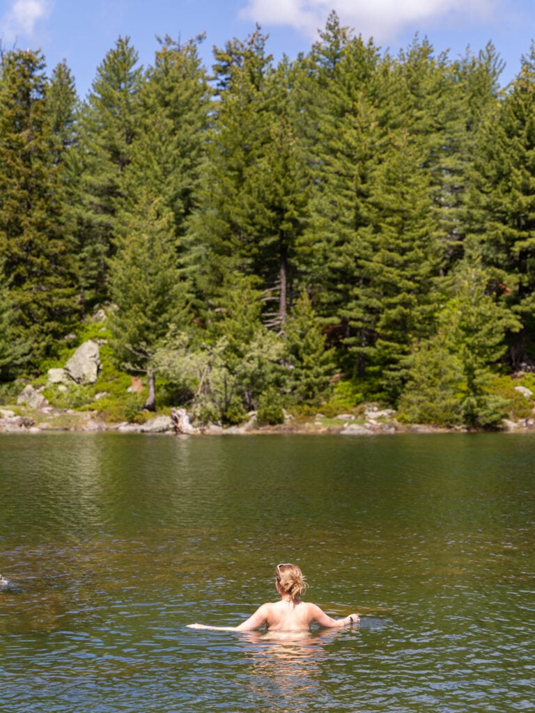 Swimming in Hrid Lake