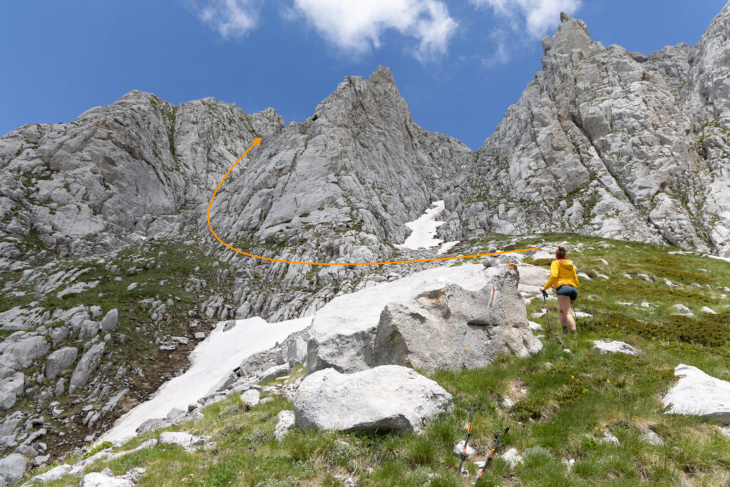 Climbing Maja Bojës from Buni Jezercë