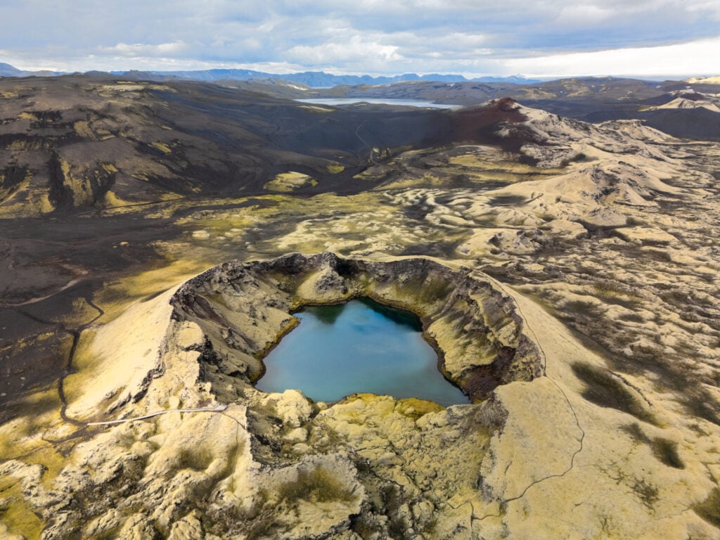 Tjarnargígur Crater in Laki